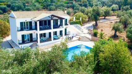 Villa voor 8 Personen in Corfu, Griekenland, Afbeelding 2