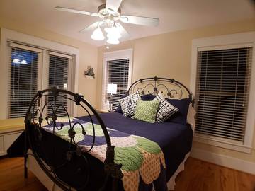 Vacation House for 12 Guests in Carillon Beach, Emerald Coast, Picture 3