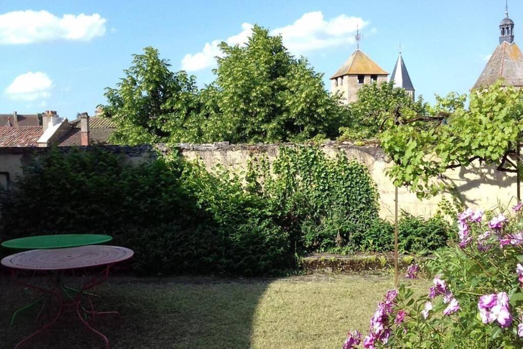 Jardin de Curé in Cluny, Région de Mâcon