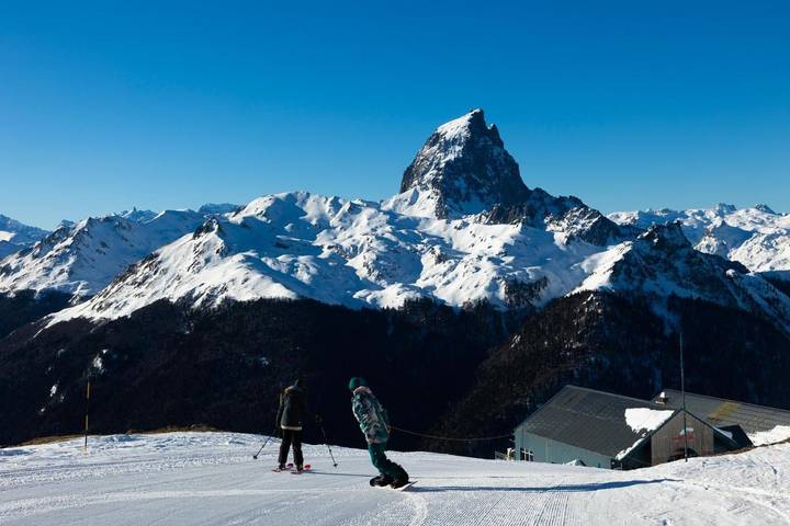 Appartement de vacances pour 12 personnes, avec Terrasse ainsi que Vue sur le lac et Vue