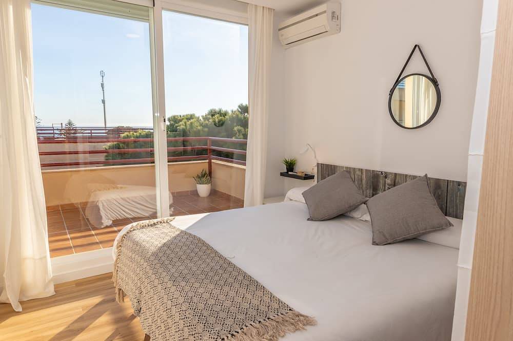 Entire apartment, Apartamento Sereno 1 | Piscina, Garaje, Terraza y Playa in Los Caños de Meca, Barbate