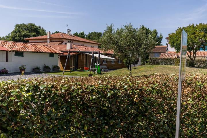Casa de huéspedes para 6 personas, con vistas y jardín - 1