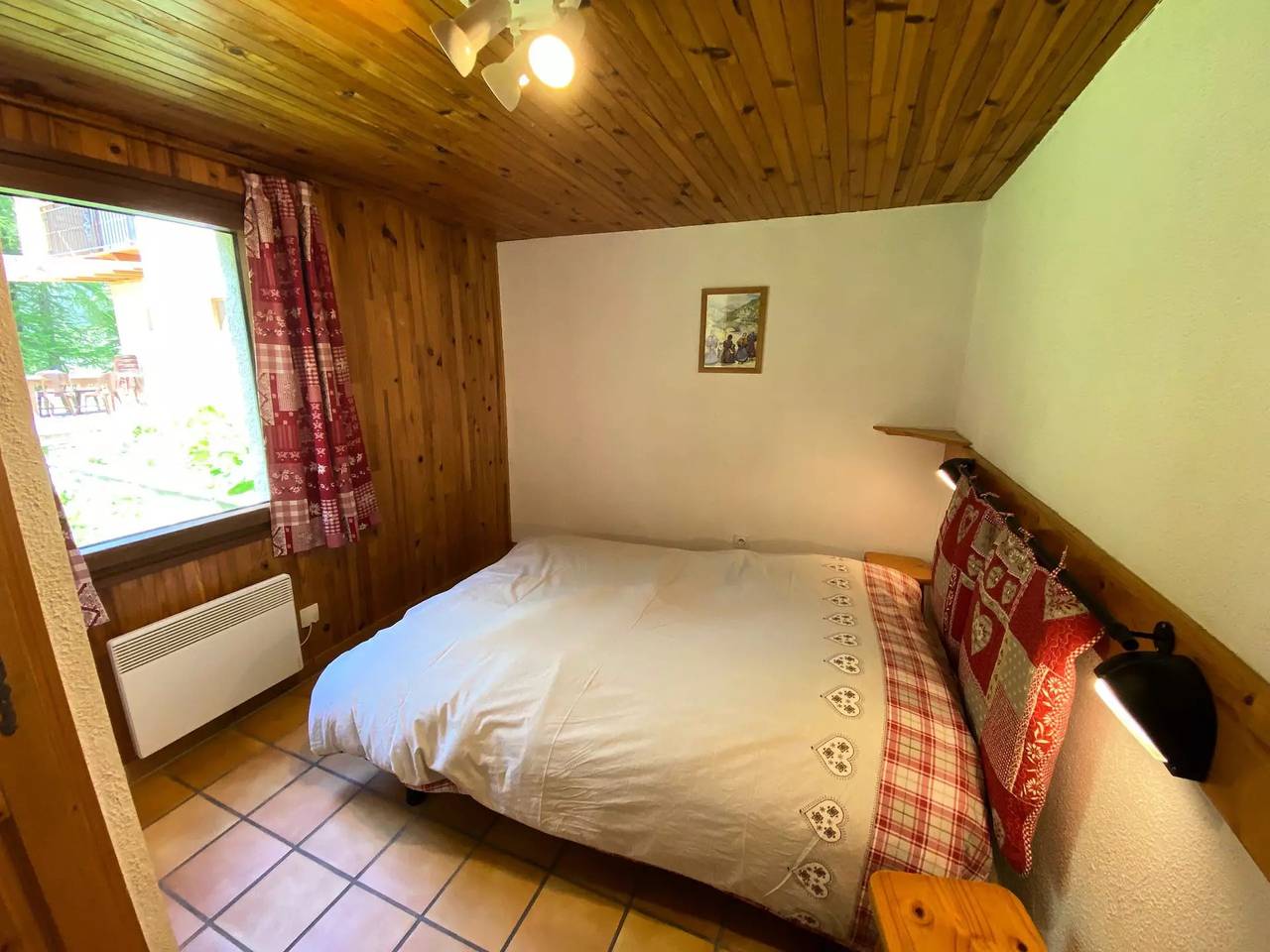 Ganze Wohnung, Ferienwohnung 2 Personen mit separatem Schlafzimmer in Bessans, Region Saint-Jean-de-Maurienne