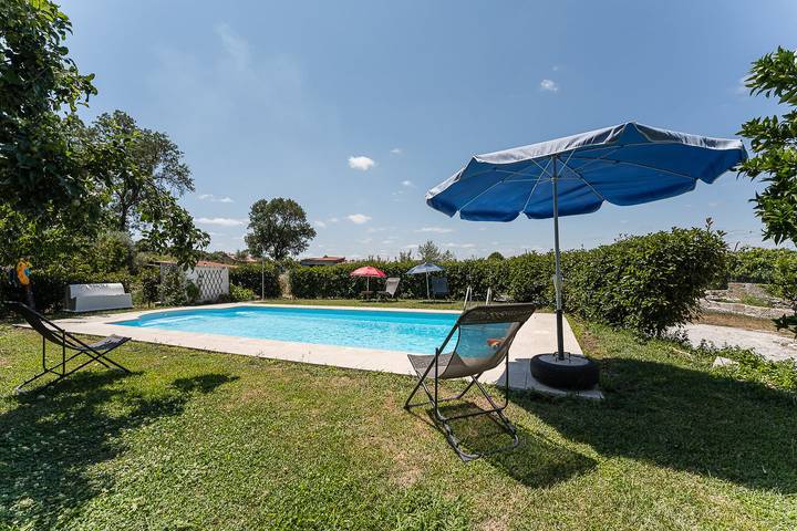 Gîte pour 2 personnes, avec piscine et terrasse à Mangualde