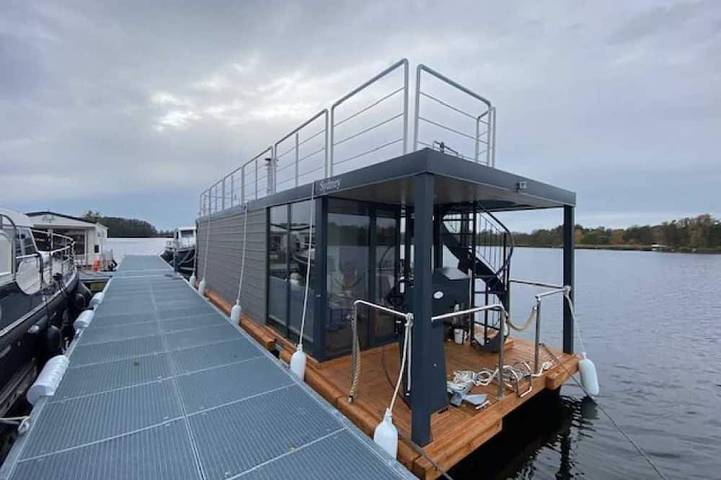 Hausboot für 5 Personen, mit Terrasse