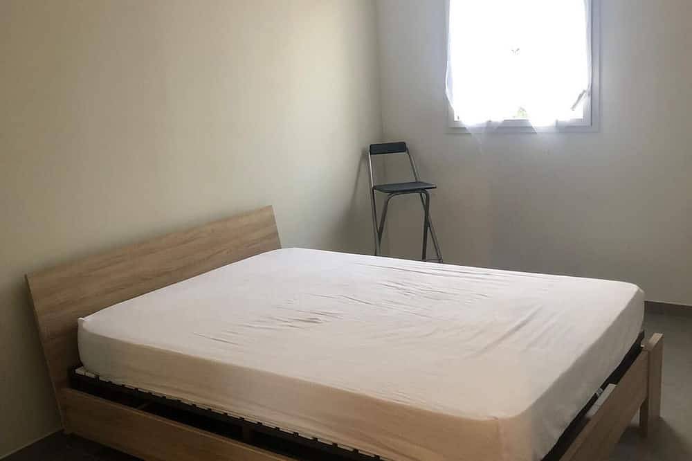 Entire apartment, Apartment T3 for 4 people in Aix-en-Provence, Aix-en-Provence region