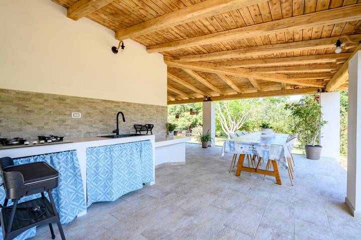 Casa Vacanze 'Foxi Lioni' con terrazza privata, giardino privato e aria condizionata in Foxi Lioni, Tertenia