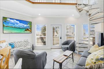 Vacation House for 8 Guests in Gulf Shores, Alabama Gulf Coast, Picture 1