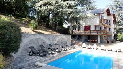 Villa pour 14 personnes, avec jardin dans les Parc national des Cévennes