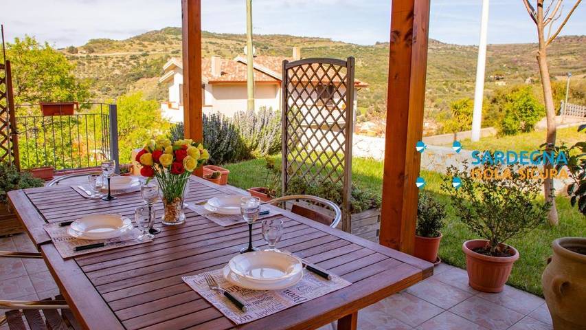 Location de vacances pour 2 personnes, avec jardin et vue à Mòdolo - 3