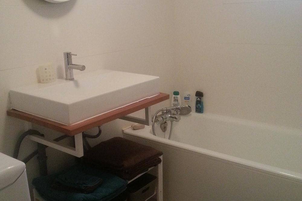 Appartement entier, Studio 50m² avec jardin près Toulouse in Baziège, Canal du Midi