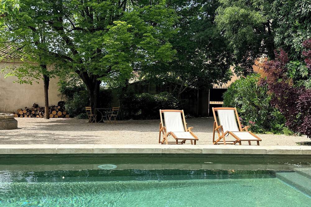 La Brèche - Mansion with swimming pool in Velleron, Vaucluse