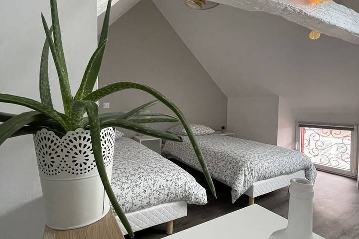Location de vacances pour 7 personnes, avec Balcon à Pithiviers
