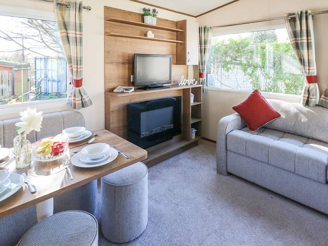 Tenby 2 The Saltern Holiday Park - Ukc8205 in Tenby, Permbrokeshire
