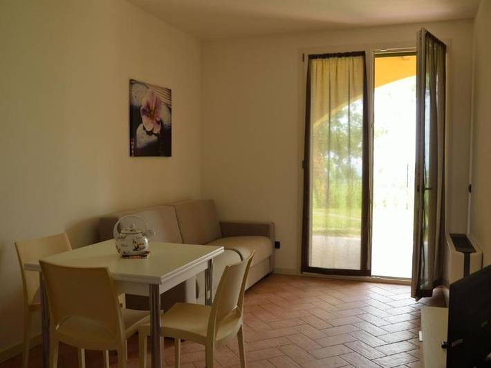 Ferienwohnung für 4 Personen, mit Kinderpool und Garten sowie Balkon in Moniga del Garda - 3