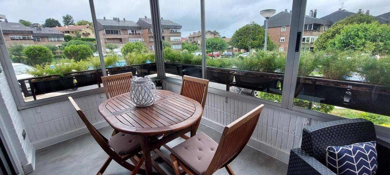 Appartement entier, Hondarribia con piscina, parking y terraza in Hondarribia, Côte Basque (Espagne)