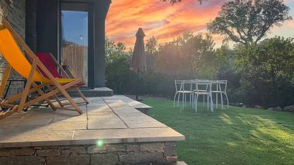 Gîte pour 6 personnes, avec jardin, adapté aux familles dans Pinarellu