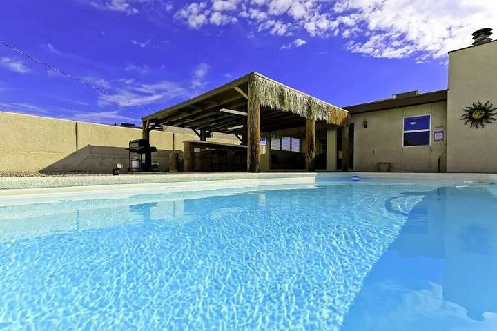 Vacation rental for 10 people in Lake Havasu City