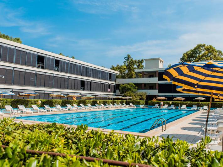 Ferienwohnung für 4 Personen, mit Garten und Kinderpool sowie Terrasse in Marina di Bibbona - 2