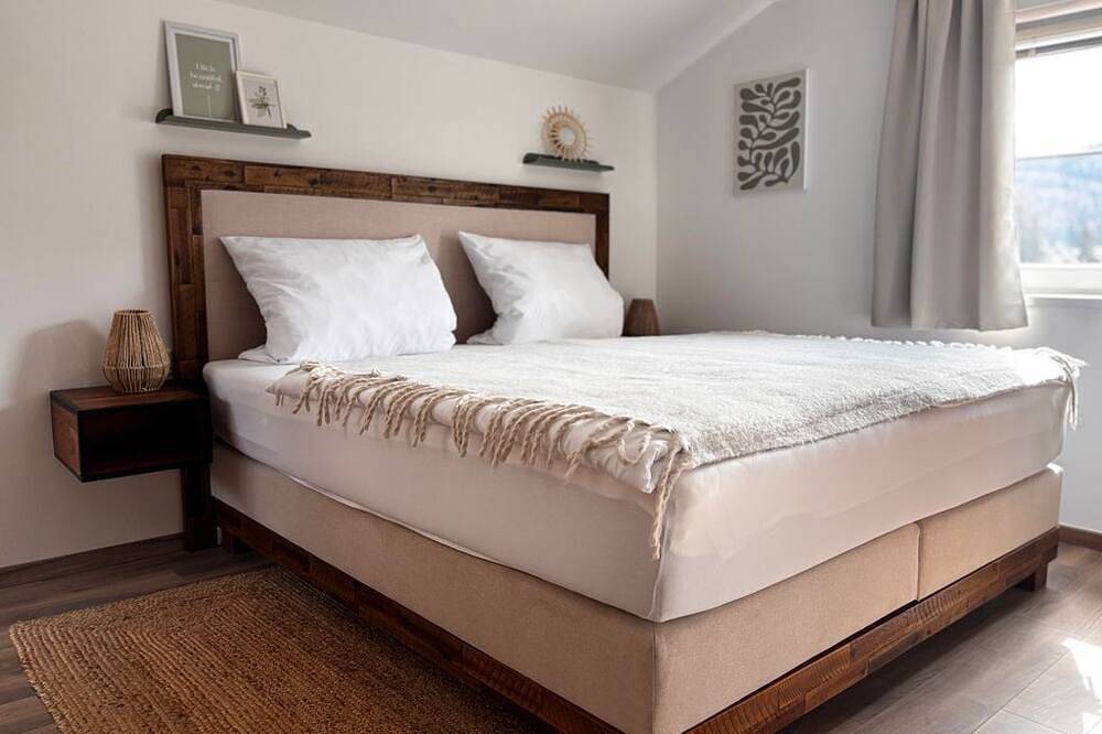 Doppelbettzimmer Mit Balkon - Pension Stöllinger in Fuschl am See, Salzkammergut