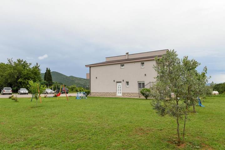 Gîte pour 5 personnes, avec jardin et vue dans Međugorje - 2