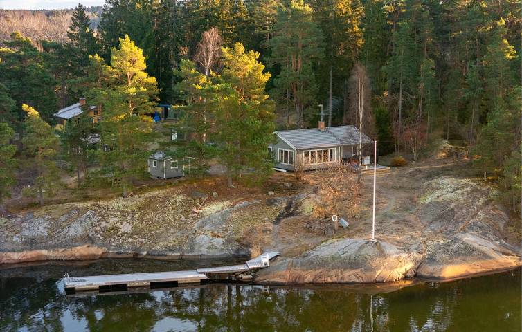 Hus för 7 Personer med trädgård in Solö, Svenska Östersjön