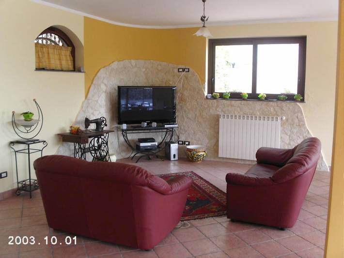 Location de vacances pour 2 personnes, avec Balcon et Terrasse ainsi que Jardin et Vue à Nicolosi - 2