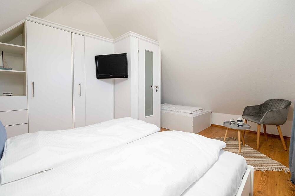 Ganze Wohnung, Gemütliche 3-Zimmerwohnung im Obergeschoss auf ca. 65 m², für bis zu 5 Personen in Tinnum, Sylt (Gemeinde)