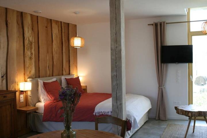 Gîte pour 2 personnes, avec vue et terrasse à Conquereuil - 3