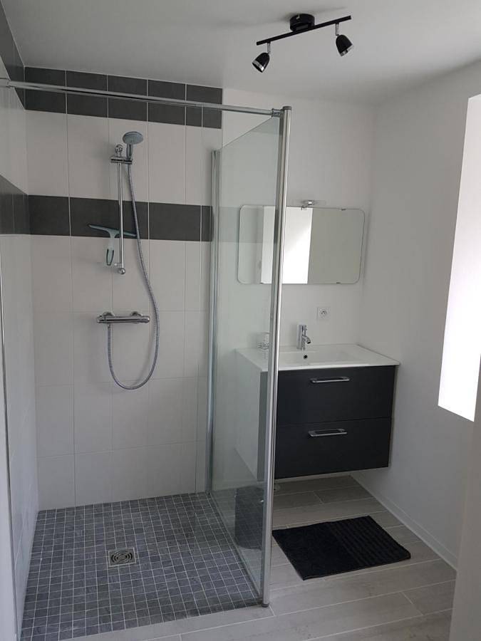 Three-Bedroom House in Vasteville, La Hague