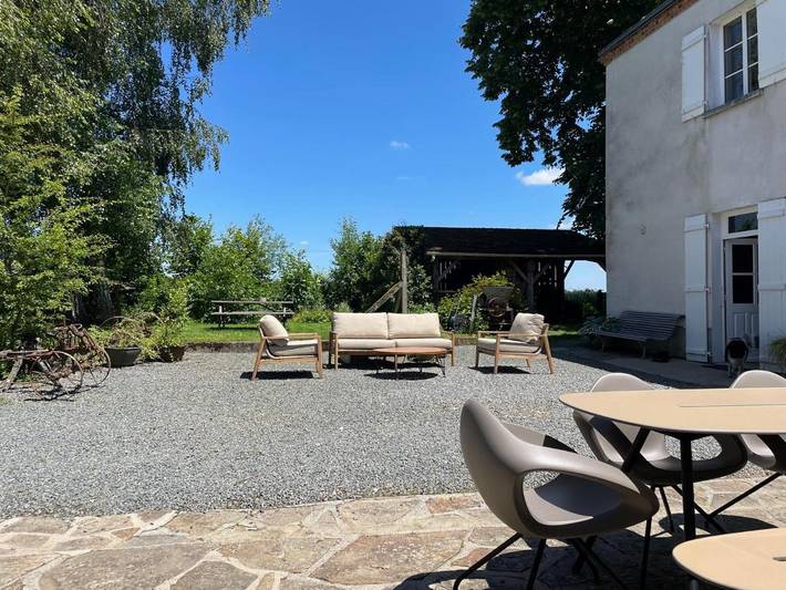Location de vacances pour 4 personnes, avec piscine ainsi que vue et jardin, animaux acceptés à Moutier-Malcard - 3