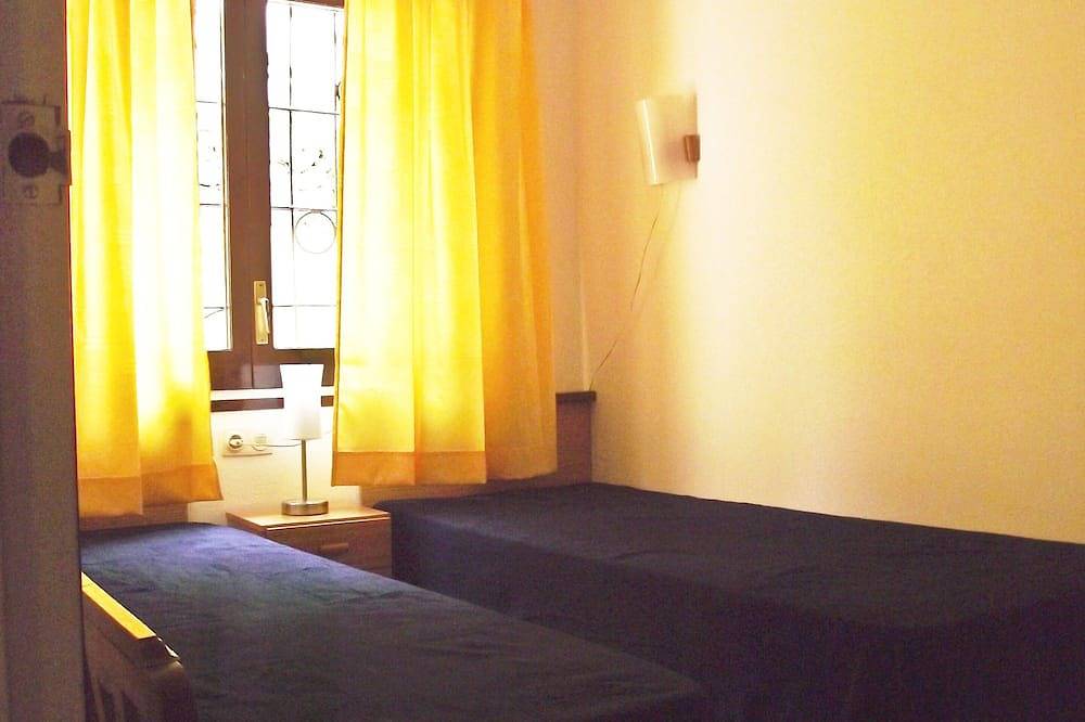Casa Evita mit privaten Pool in Santa Maria de Llorell, Tossa de Mar