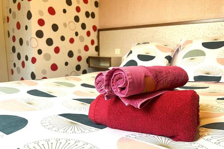 Chambre d’hôte pour 2 personnes, avec Jardin à Caurel - 2