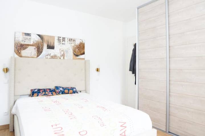 Gîte pour 8 personnes, avec balcon à Vélizy-Villacoublay - 3