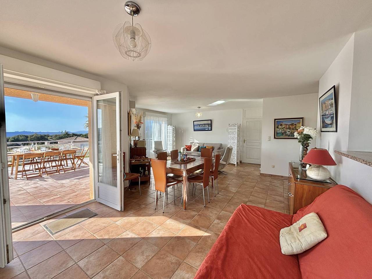 Villa mit 4 Zimmern und Klimaanlage in Porticcio, 750m vom Strand, Internet inklusive in Albitreccia, Ajaccio und Umgebung