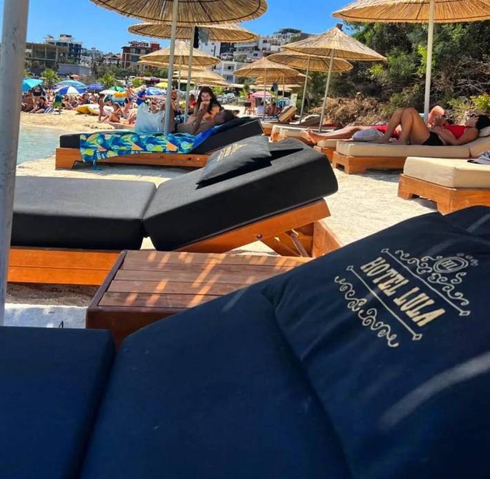 Hotel dla 2 osób, z widok i ogród oraz taras w Ksamil