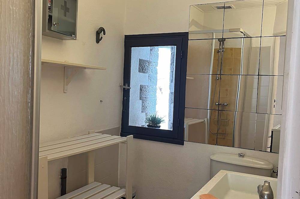 House with terrace in the heart of the old town in Hyeres, Parc national de Port-Cros