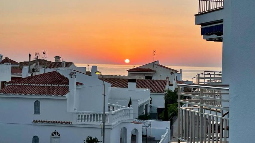 Apartamento de vacaciones para 6 personas, con vistas y terraza - 1