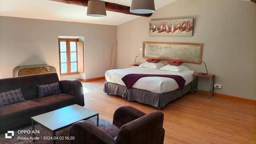 Hôtel pour 4 personnes, avec piscine ainsi que jardin et sauna à Palaja - 2