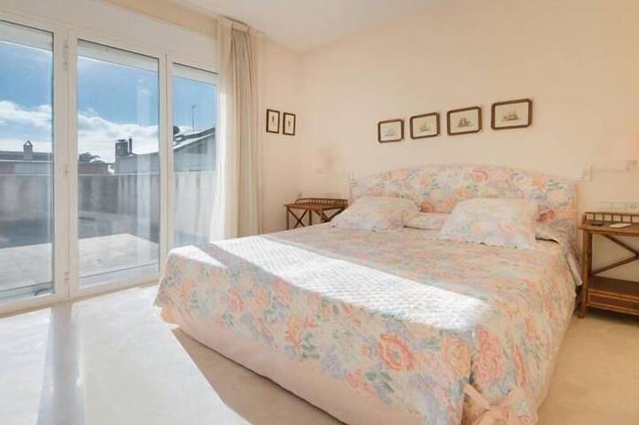 R5 Casa Colonial con piscina privada en Coma-ruga in Coma-ruga, Vendrell