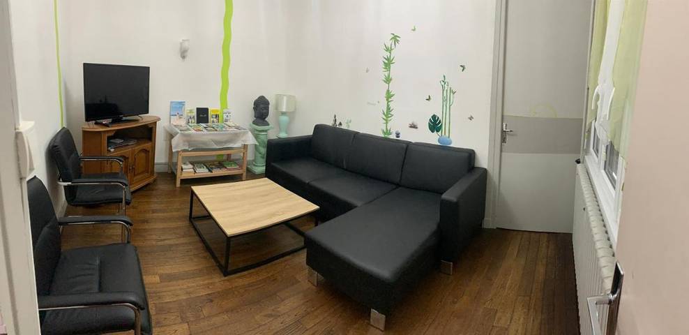 Location de vacances pour 10 personnes, avec jardin et vue dans La Chapelle-Caro - 4