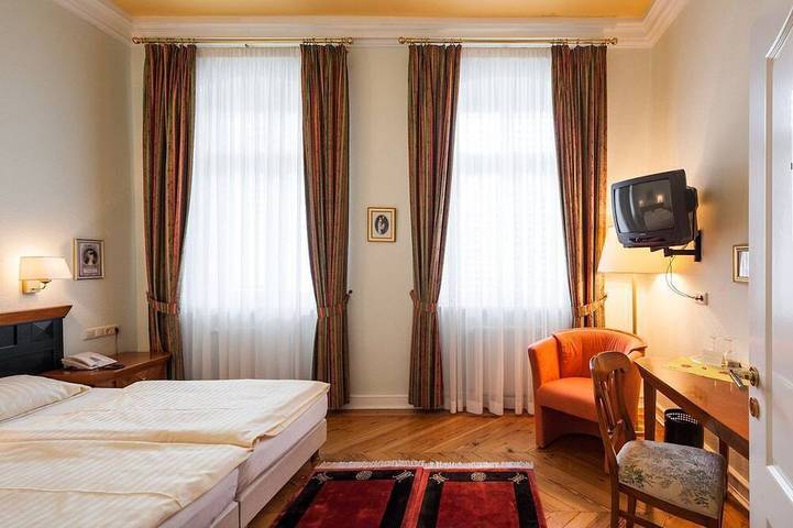 Ferienhaus für 2 Personen, mit Garten in Neustrelitz - 3