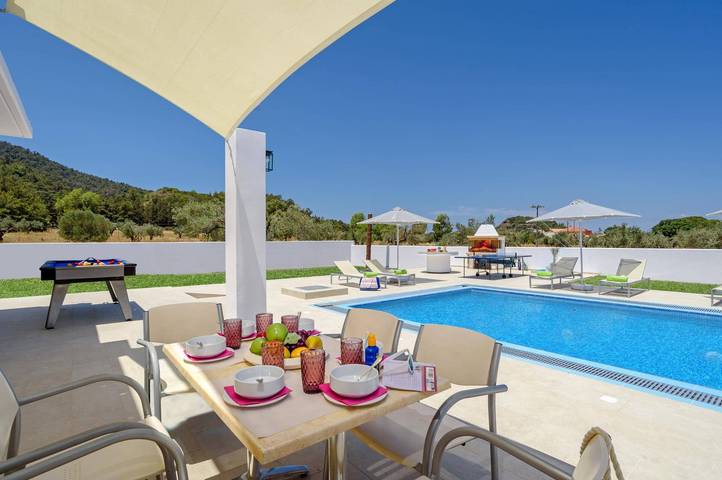 Villa pour 6 personnes, avec jardin, adapté aux familles dans Rhodes - 3