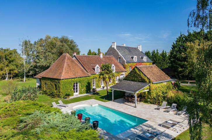 Chambre d’hôte pour 2 personnes, avec sauna et jardin ainsi que vue et piscine dans Sologne