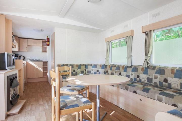 Gîte pour 4 personnes, avec terrasse et piscine, adapté aux familles à Arnhem - 2