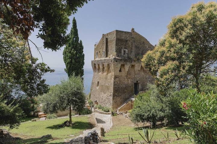 Location de vacances pour 12 personnes, avec jardin, animaux acceptés à Maiori - 2