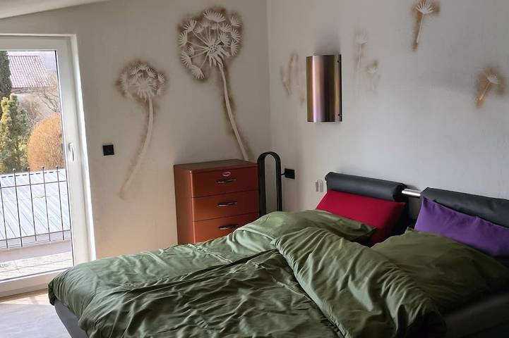 Ferienwohnung für 4 Personen, mit Balkon und Whirlpool sowie Garten in Bad Schussenried - 2