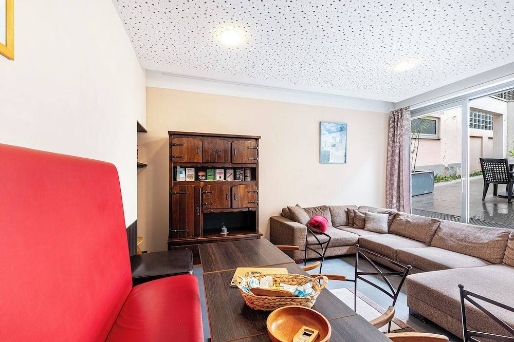 Ganze Wohnung, Bacharach Old Town – Bike & Hike Apt, up to 4 • Castle View • Rhine & Loreley in Bacharach, Landkreis Mainz-Bingen