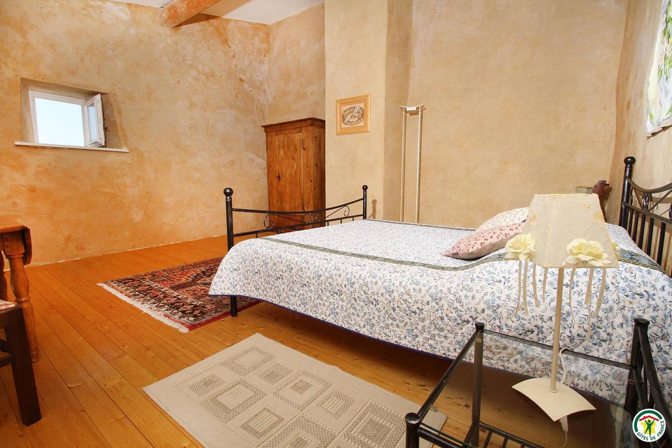 La Cour Des Calades in La Garde-Adhémar, Región de Nyons