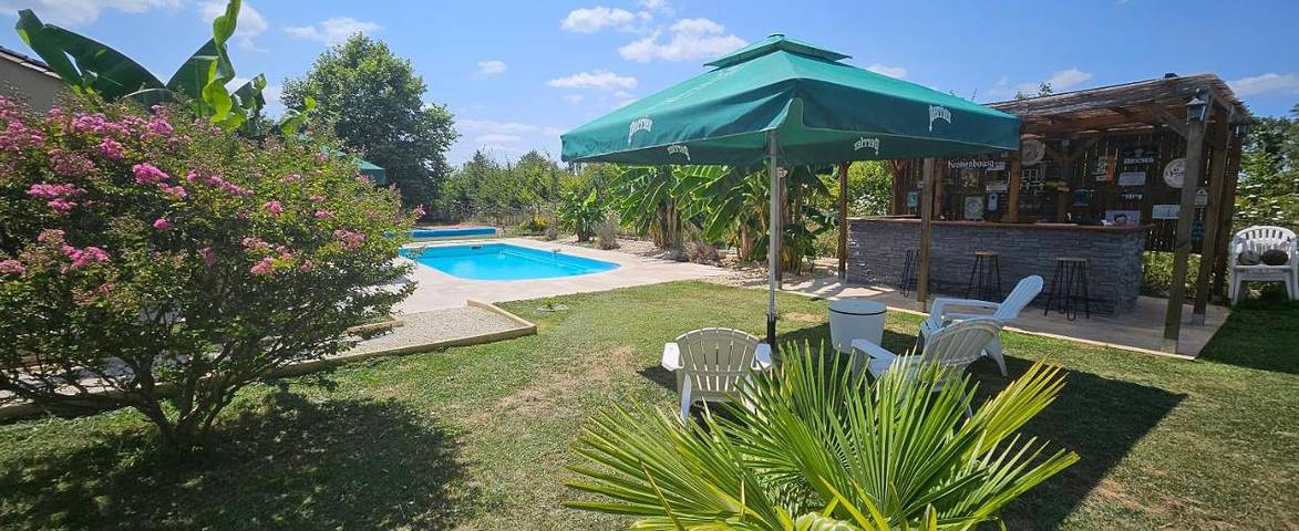 Gîte pour 4 personnes, avec jardin et piscine à Coux-et-Bigaroque - 3